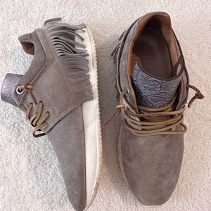 Esse Esse Tennis Shoes